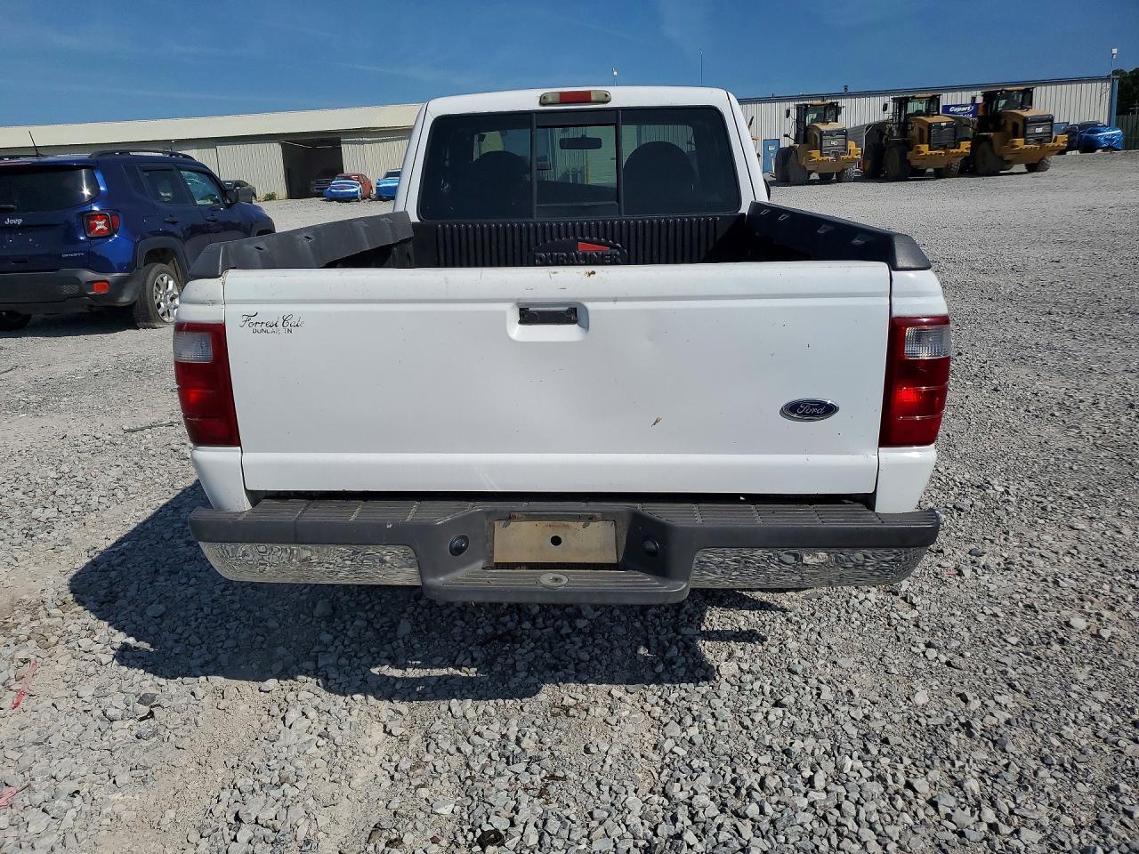 2001 Ford Ranger Super Cab White vin: 1FTYR14E91TA29856
