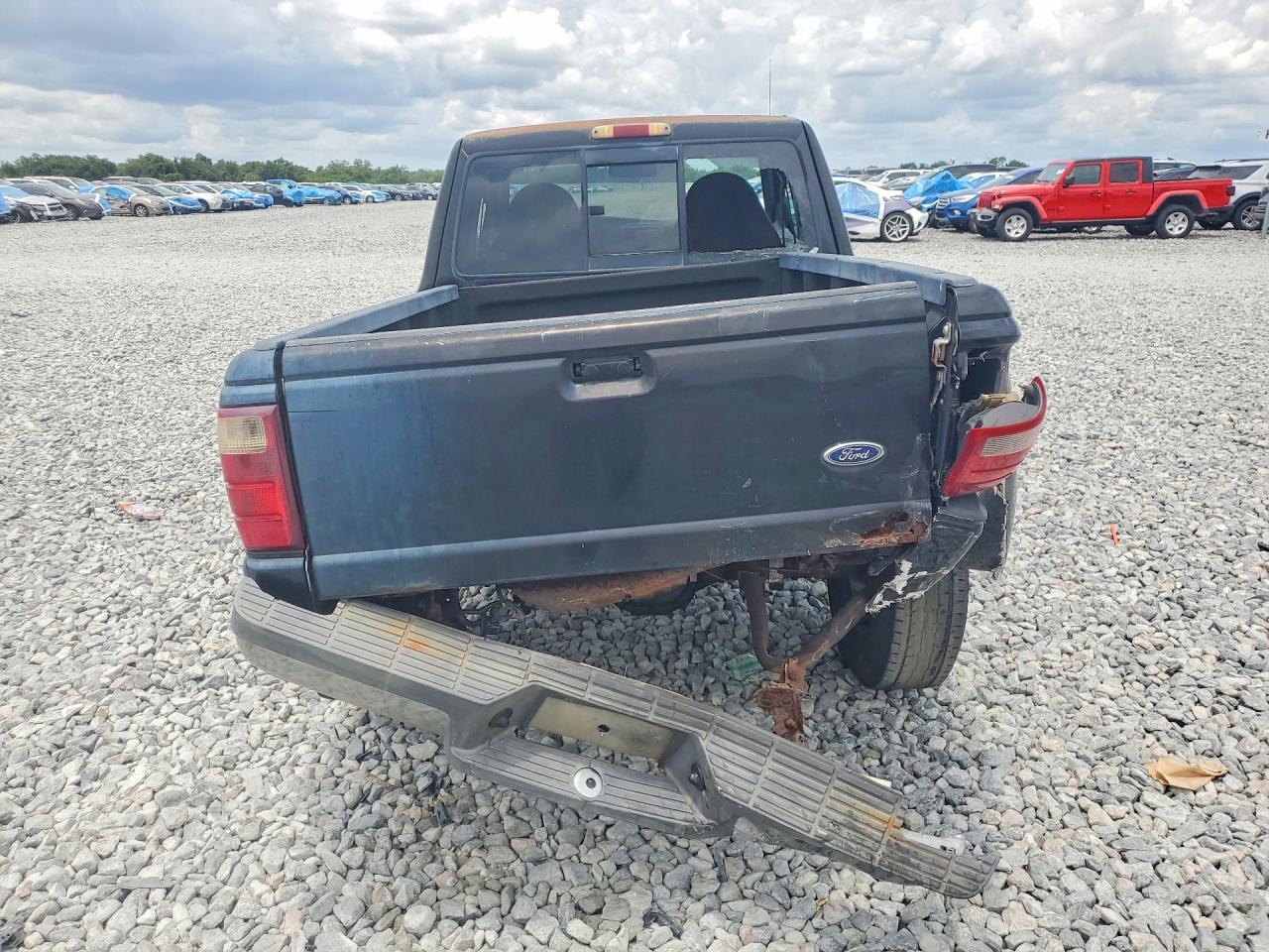 2001 Ford Ranger Super Cab Black vin: 1FTYR14U01PA86933