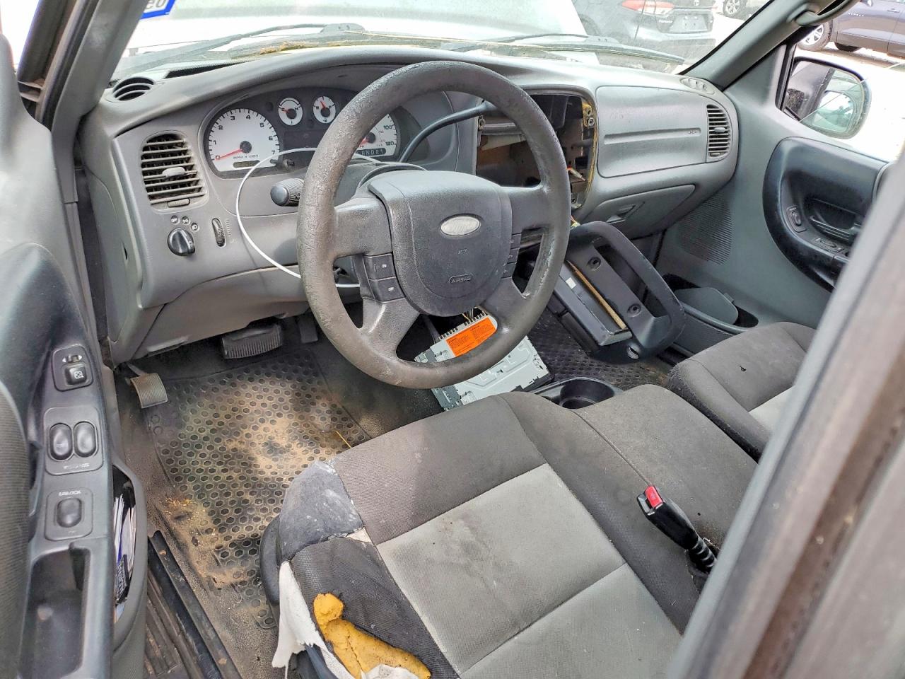 2004 Ford Ranger Super Cab Gray vin: 1FTYR14U04PA83082