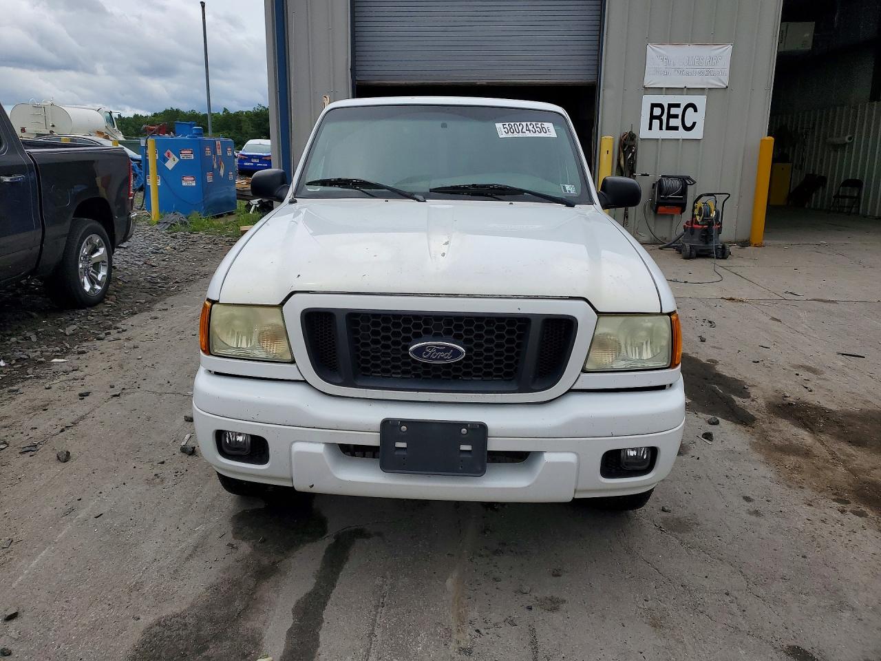 2004 Ford Ranger Super Cab White vin: 1FTYR14U04PA98469