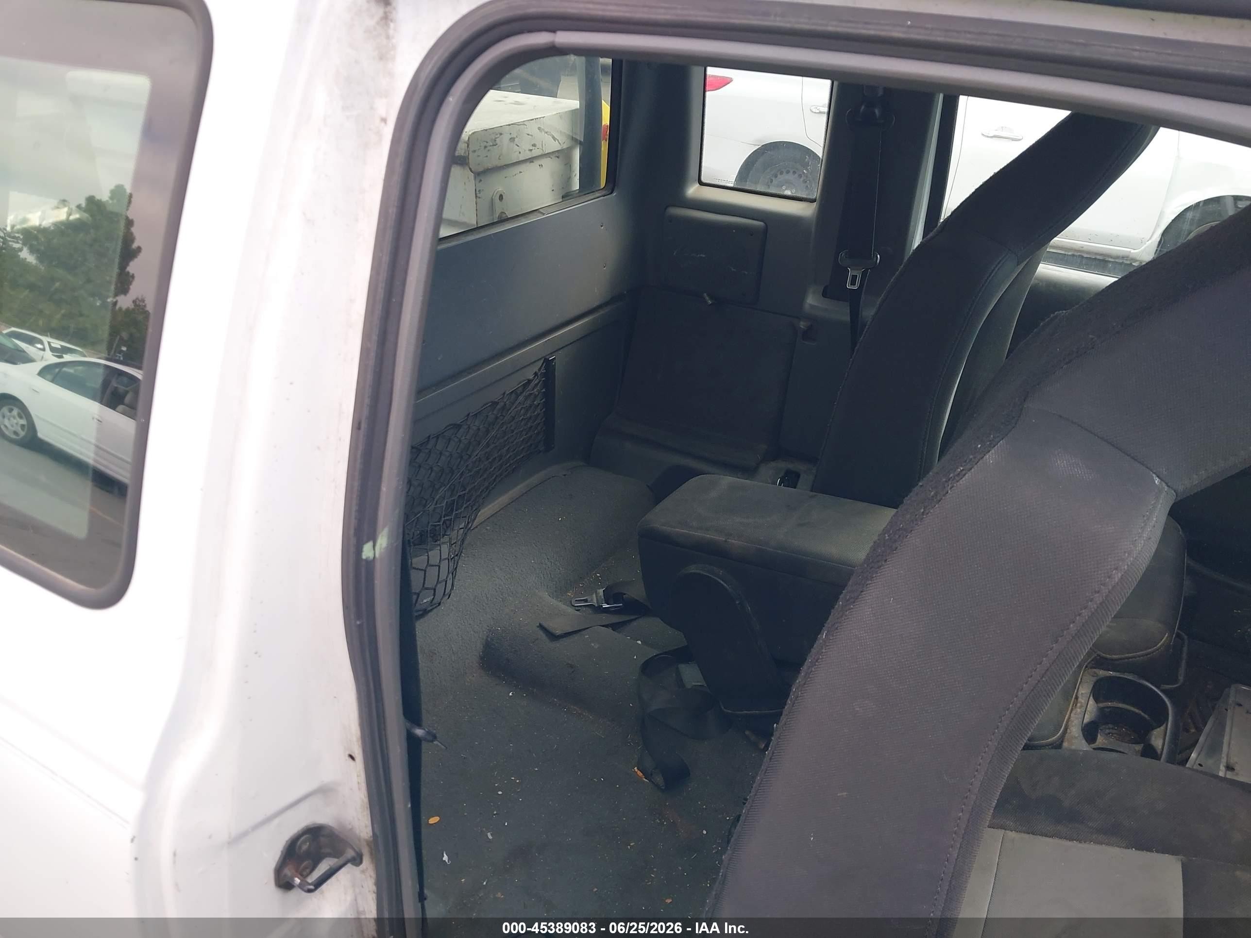 2004 Ford Ranger Edge/tremor/xl/xlt Белый vin: 1FTYR14U04PB46682