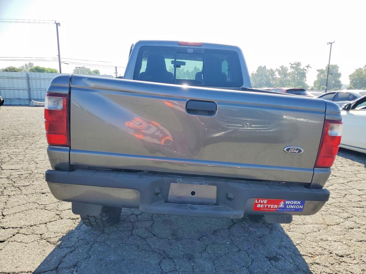 2005 Ford Ranger Super Cab Charcoal vin: 1FTYR14U05PA96531