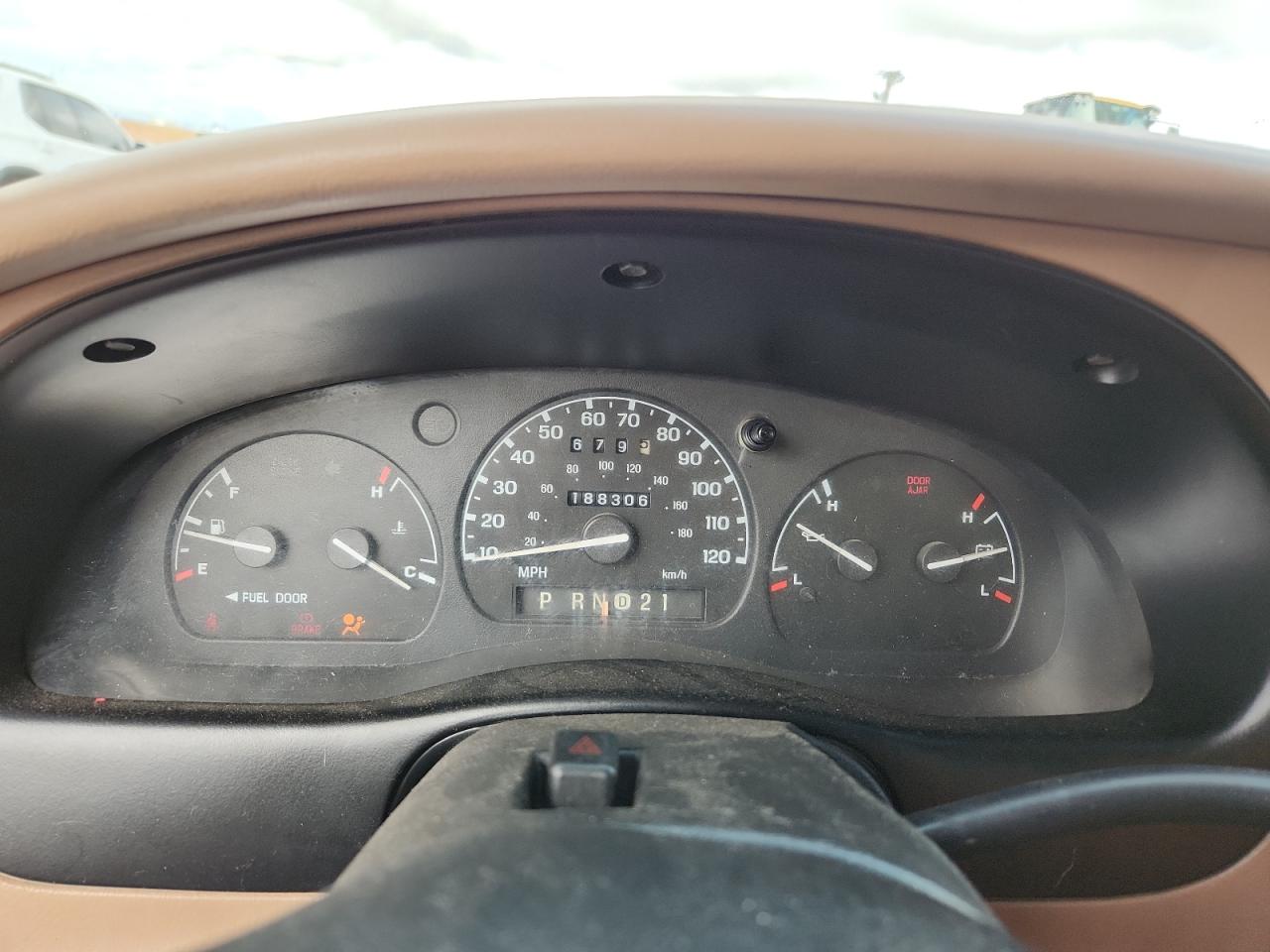 1998 Ford Ranger Super Cab Red vin: 1FTYR14U0WPA47296