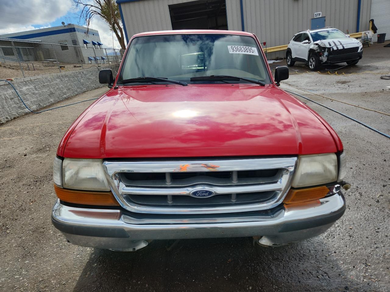 1998 Ford Ranger Super Cab Red vin: 1FTYR14U0WPA47296