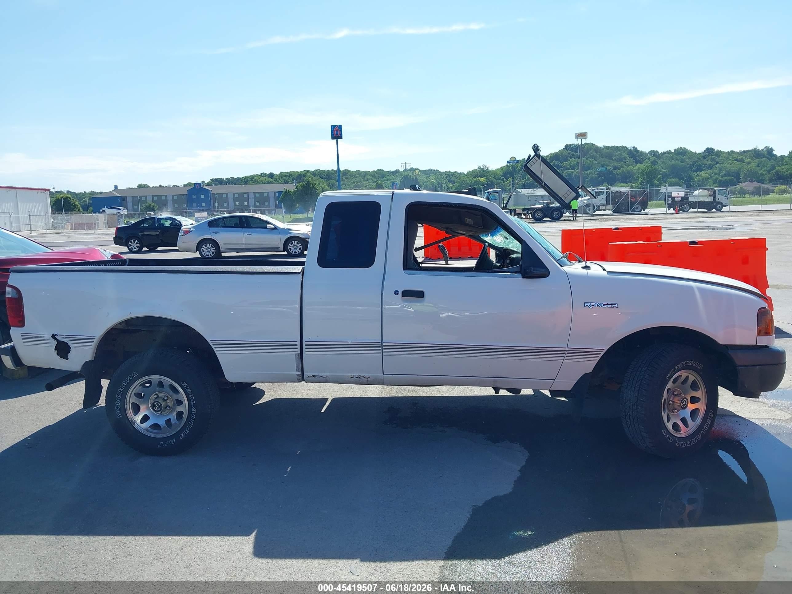 2002 Ford Ranger Edge/tremor/xl/xlt White vin: 1FTYR14U12TA59314