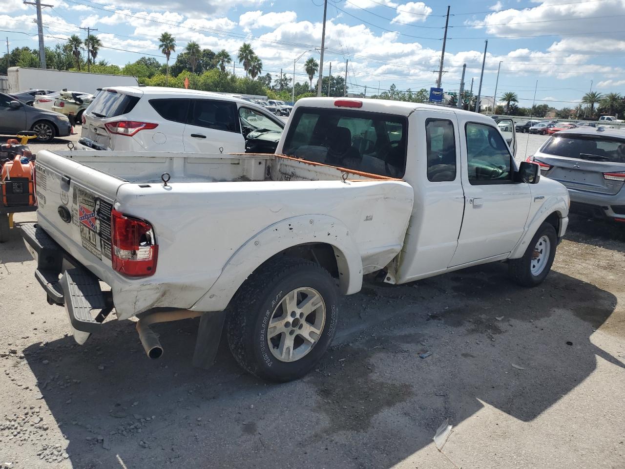 2006 Ford Ranger Super Cab White vin: 1FTYR14U16PA45962