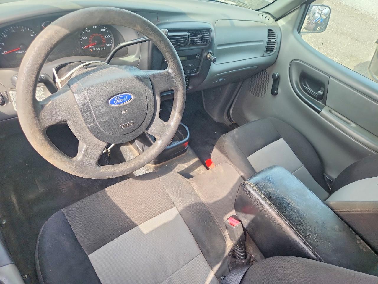 2005 Ford Ranger Super Cab Gray vin: 1FTYR14U25PB04693