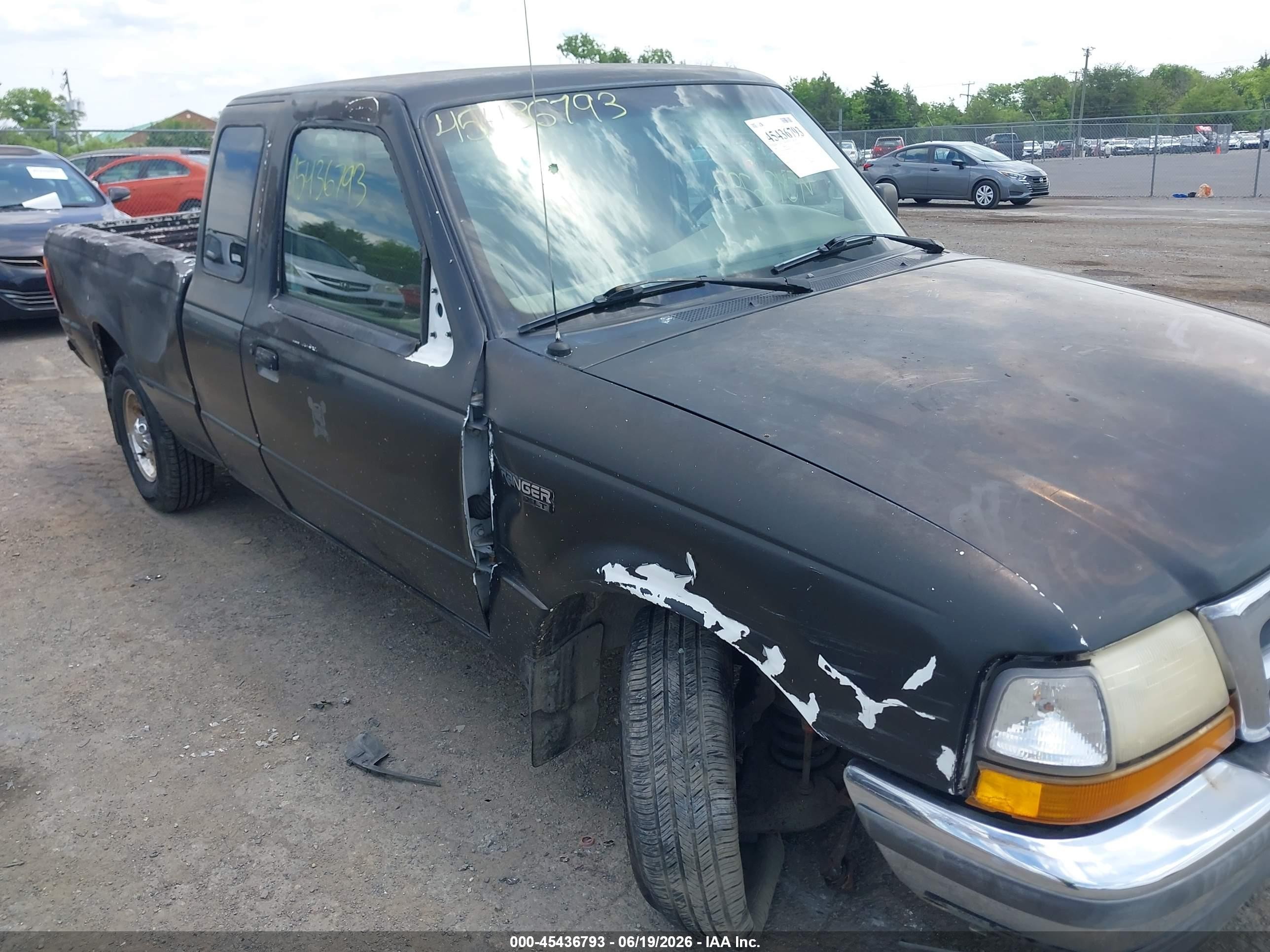 1998 Ford Ranger Splash/xl/xlt Black vin: 1FTYR14U2WPB08048