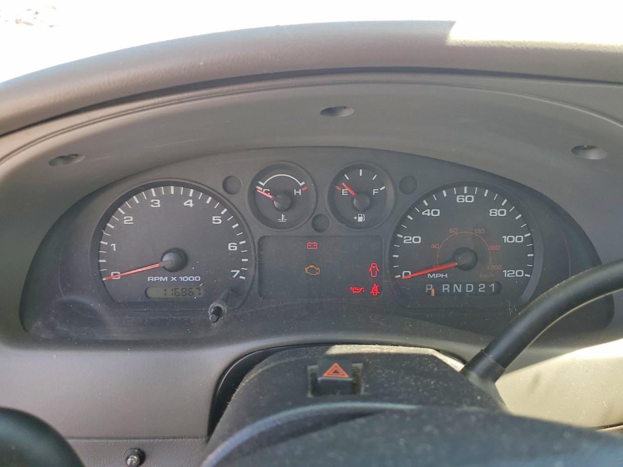 2004 Ford Ranger White vin: 1FTYR14U34PB27527
