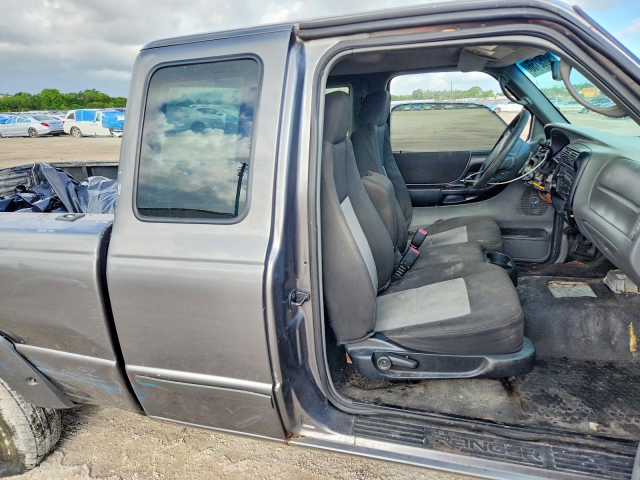 2007 Ford Ranger Super Cab Gray vin: 1FTYR14U37PA64238