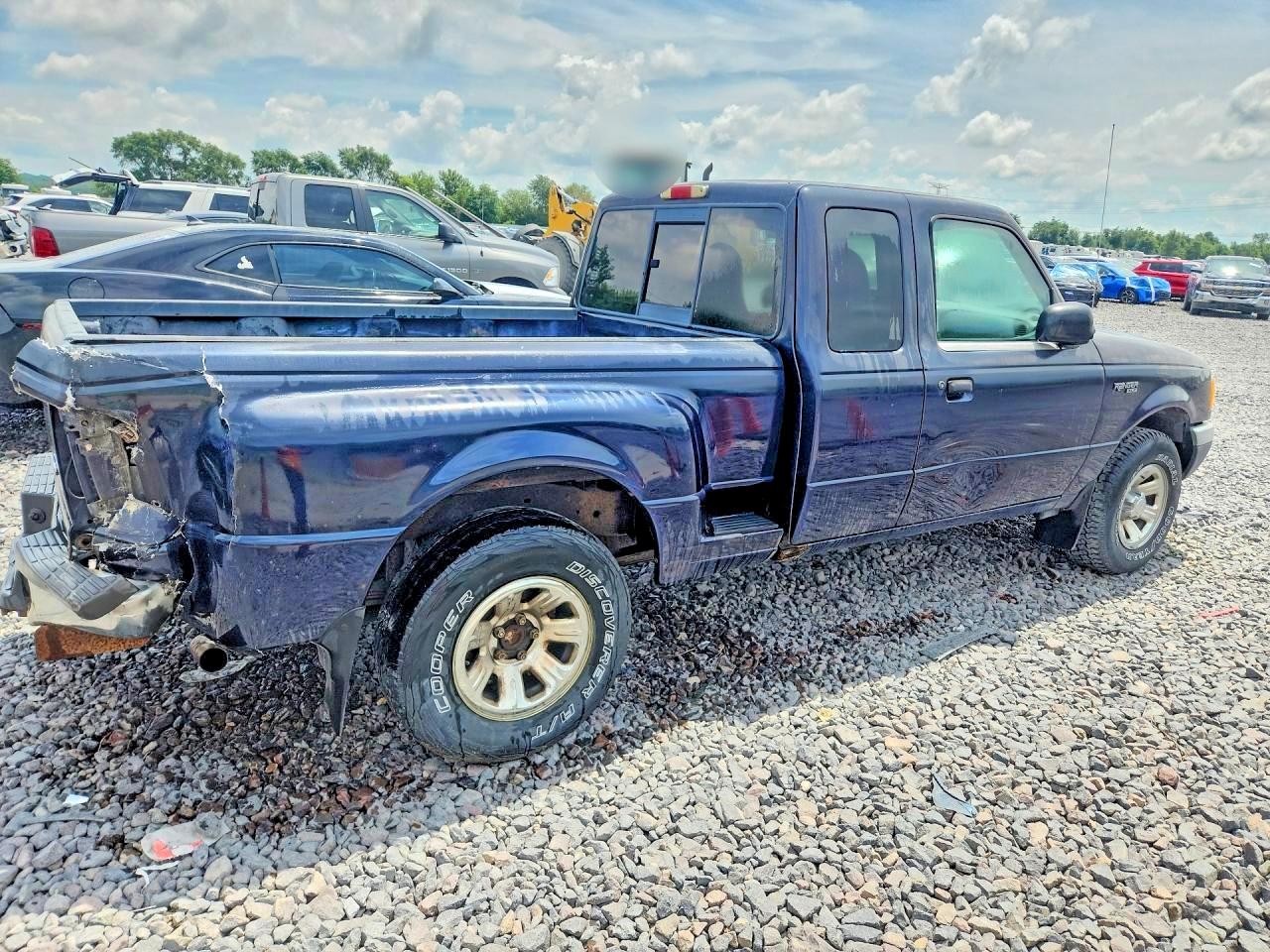 2001 Ford Ranger Super Cab Black vin: 1FTYR14U41PA74638