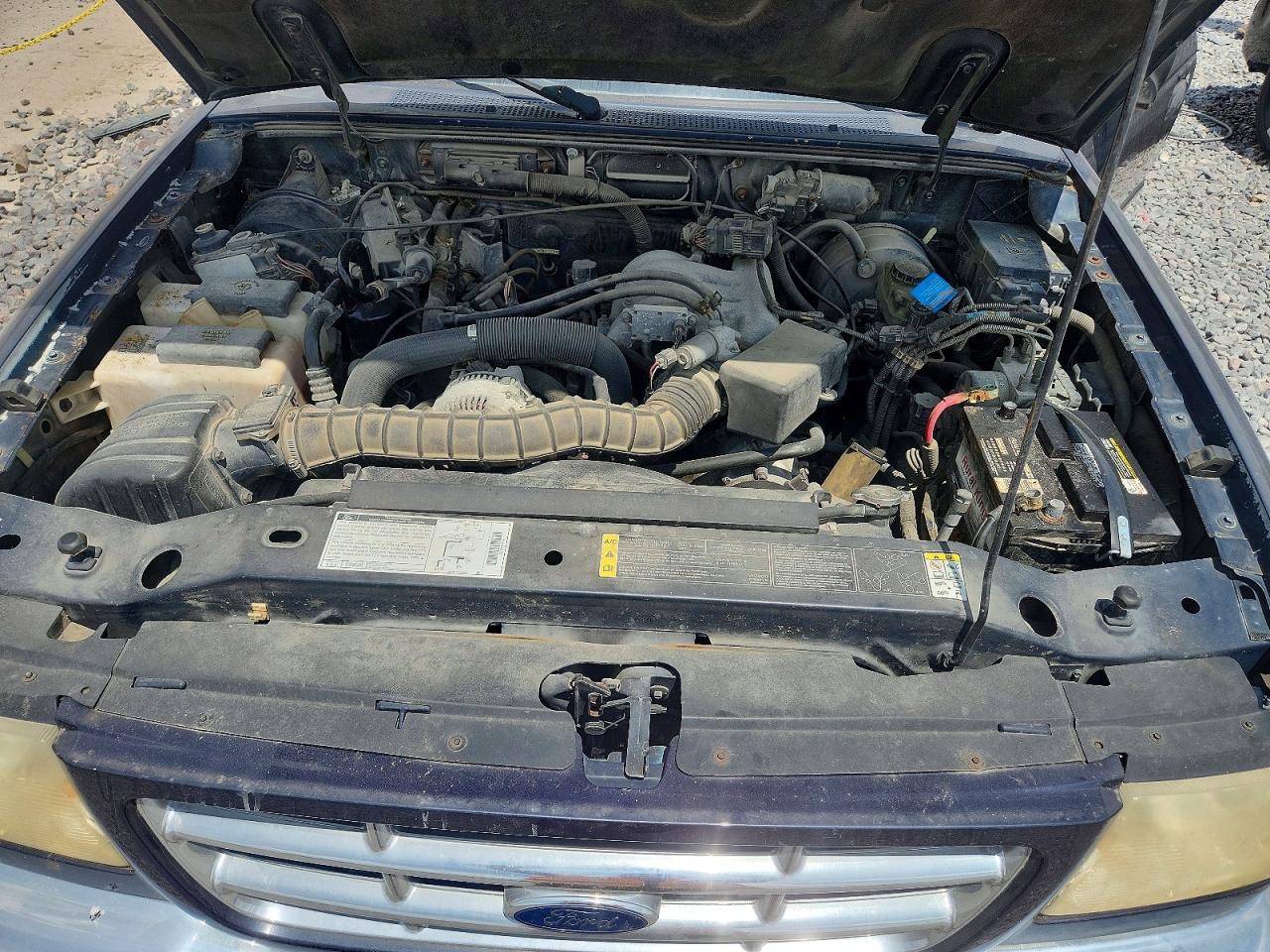 2001 Ford Ranger Super Cab Black vin: 1FTYR14U41PA74638