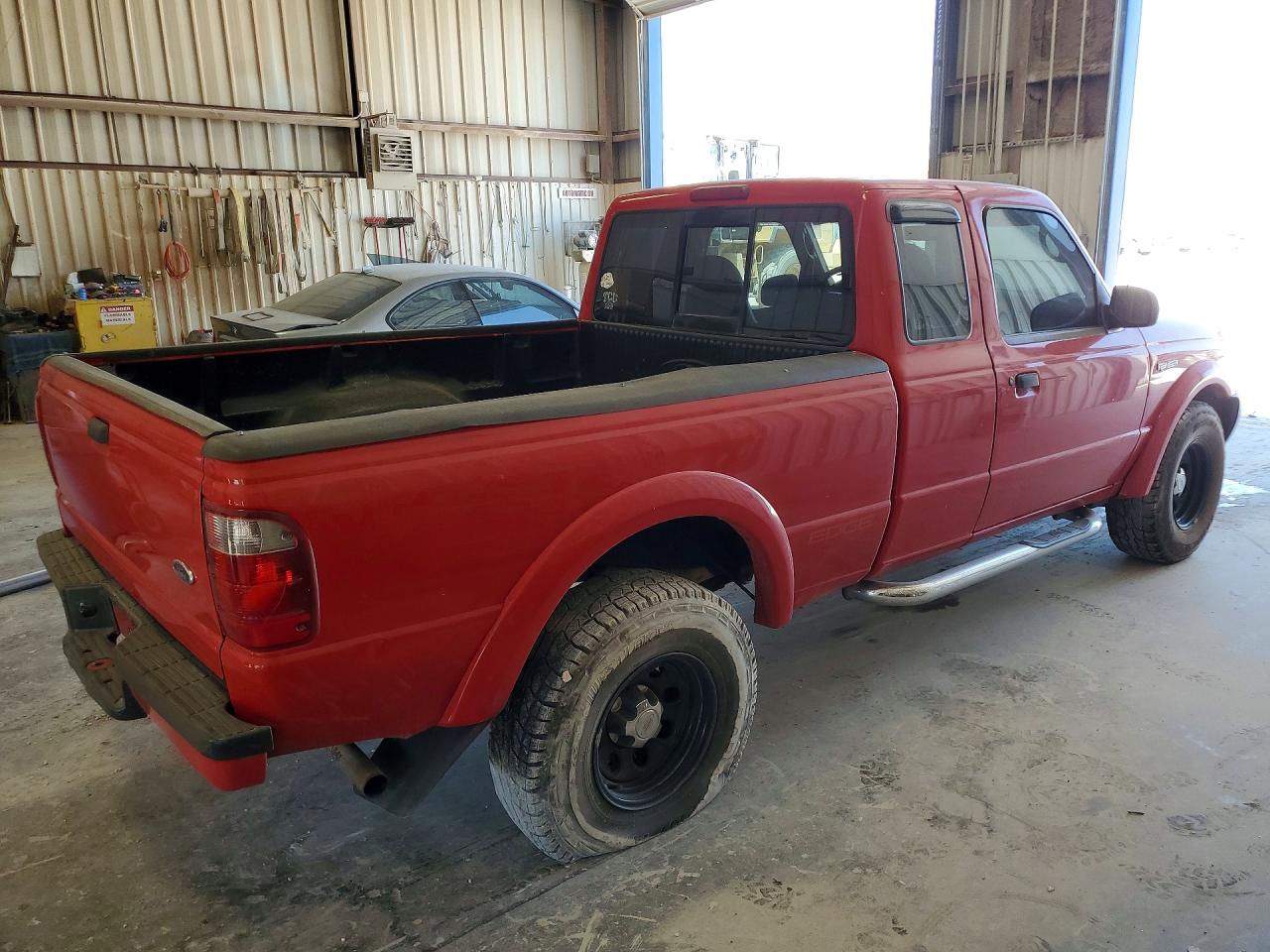 2003 Ford Ranger Super Cab Red vin: 1FTYR14U43PA47426