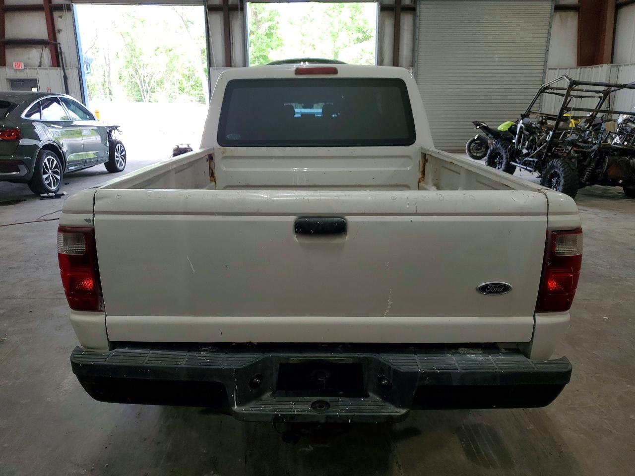 2004 Ford Ranger Super Cab White vin: 1FTYR14U54PA86902