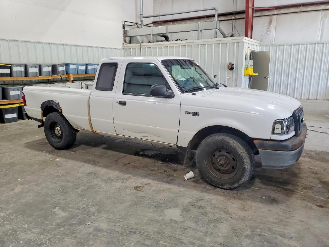 2004 Ford Ranger Super Cab White vin: 1FTYR14U54PA86902