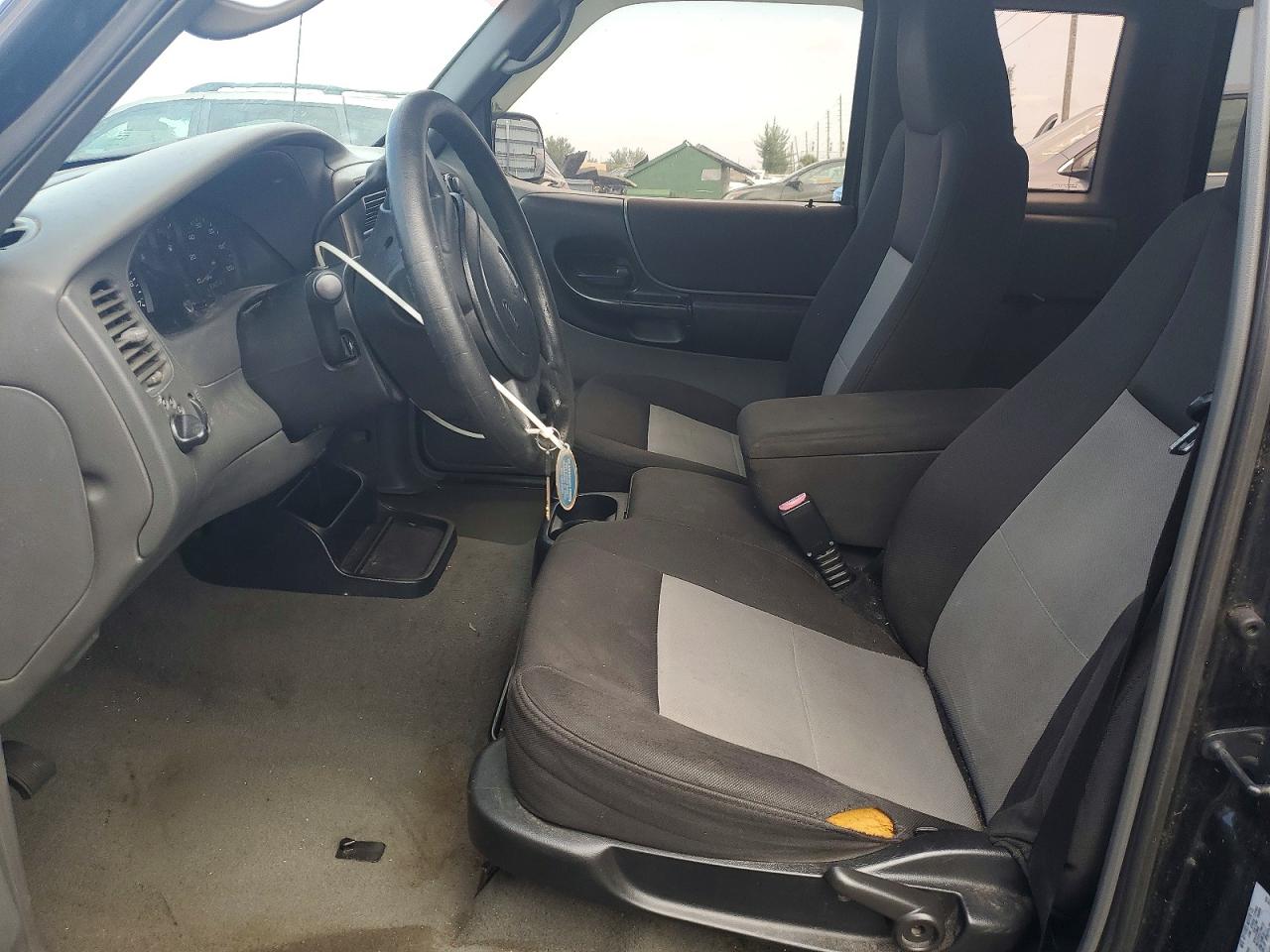 2005 Ford Ranger Super Cab Black vin: 1FTYR14U55PA82382