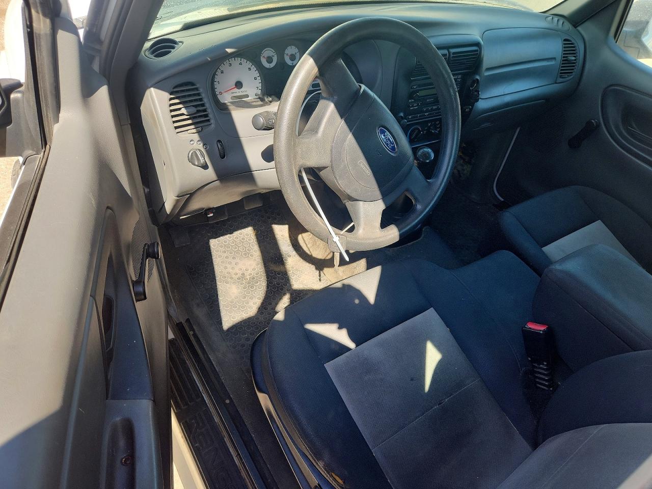 2006 Ford Ranger Super Cab White vin: 1FTYR14U56PA44684