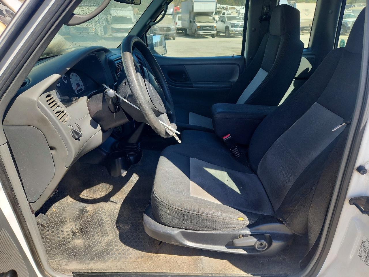2006 Ford Ranger Super Cab White vin: 1FTYR14U56PA44684