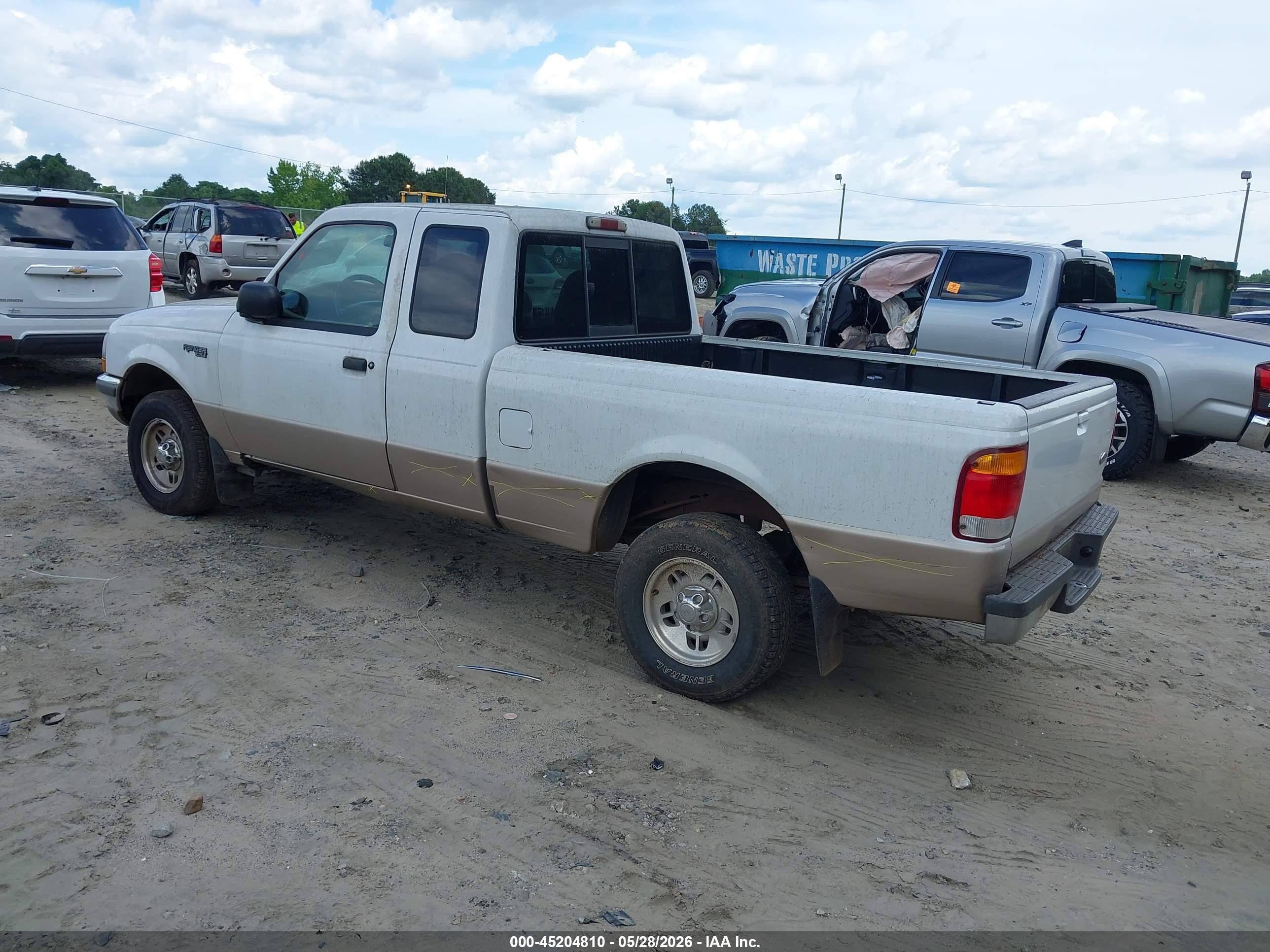1998 Ford Ranger Splash/xl/xlt White vin: 1FTYR14U5WTA30081
