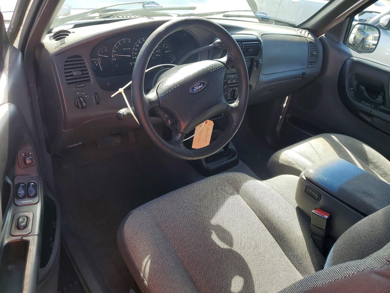 2001 Ford Ranger Super Cab Silver vin: 1FTYR14U61PA24856