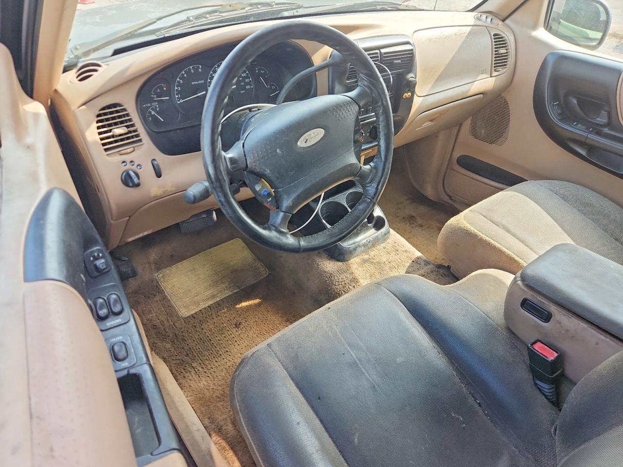 2001 Ford Ranger Super Cab Black vin: 1FTYR14U61PA94714