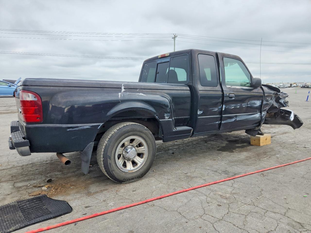 2001 Ford Ranger Super Cab Black vin: 1FTYR14U61PA94714