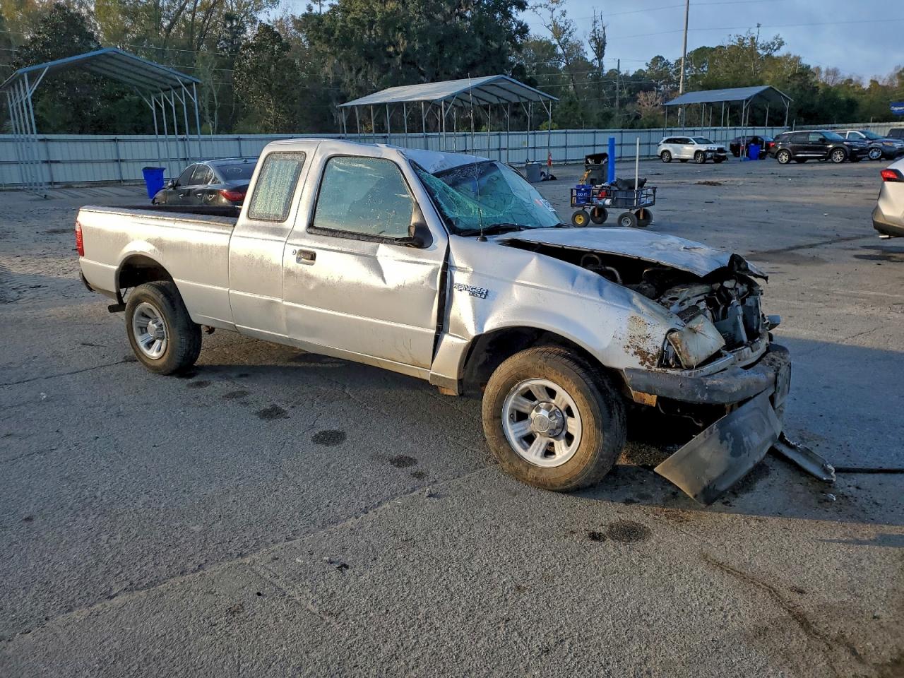 2005 Ford Ranger Super Cab Silver vin: 1FTYR14U65PA67907