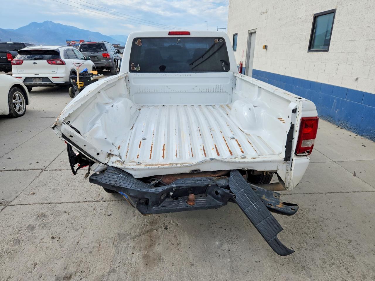 2007 Ford Ranger Super Cab White vin: 1FTYR14U67PA65271