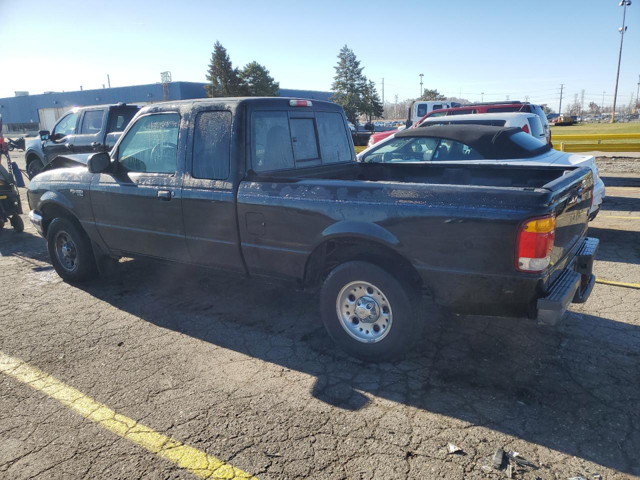 1998 Ford Ranger Super Cab Black vin: 1FTYR14U6WTA73442