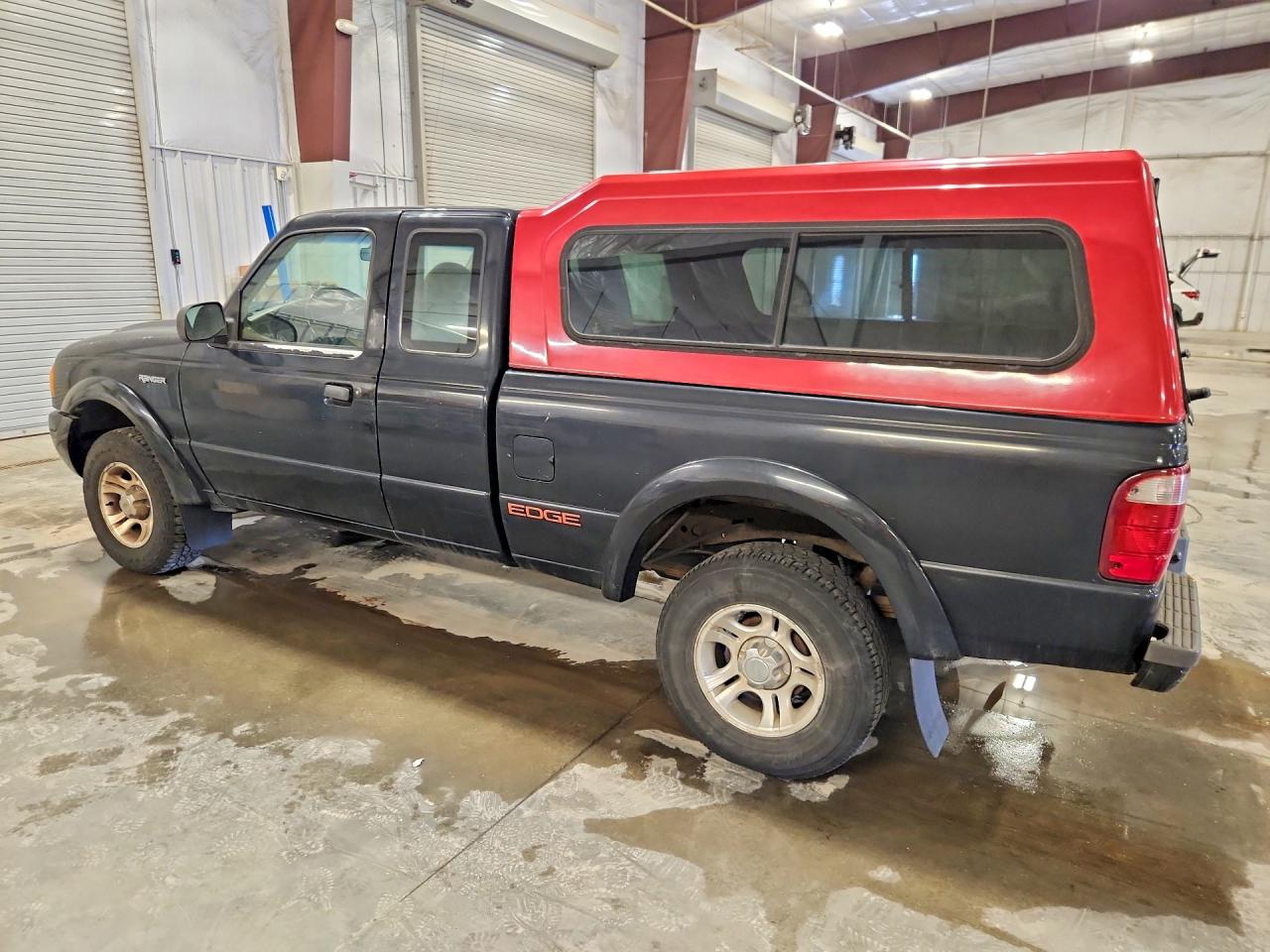 2001 Ford Ranger Super Cab Black vin: 1FTYR14U71PA35395