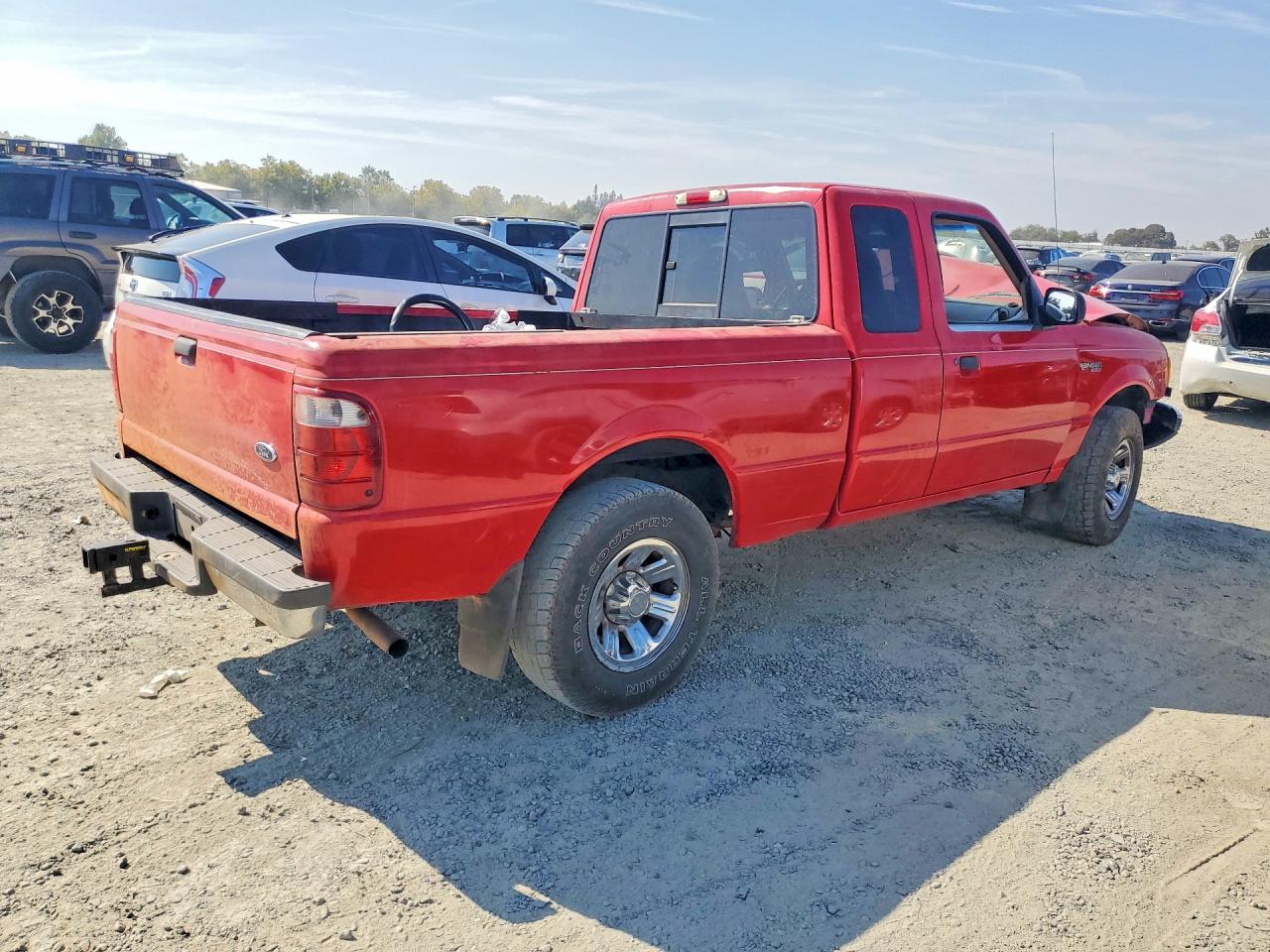 2001 Ford Ranger Super Cab Red vin: 1FTYR14U71PA37468