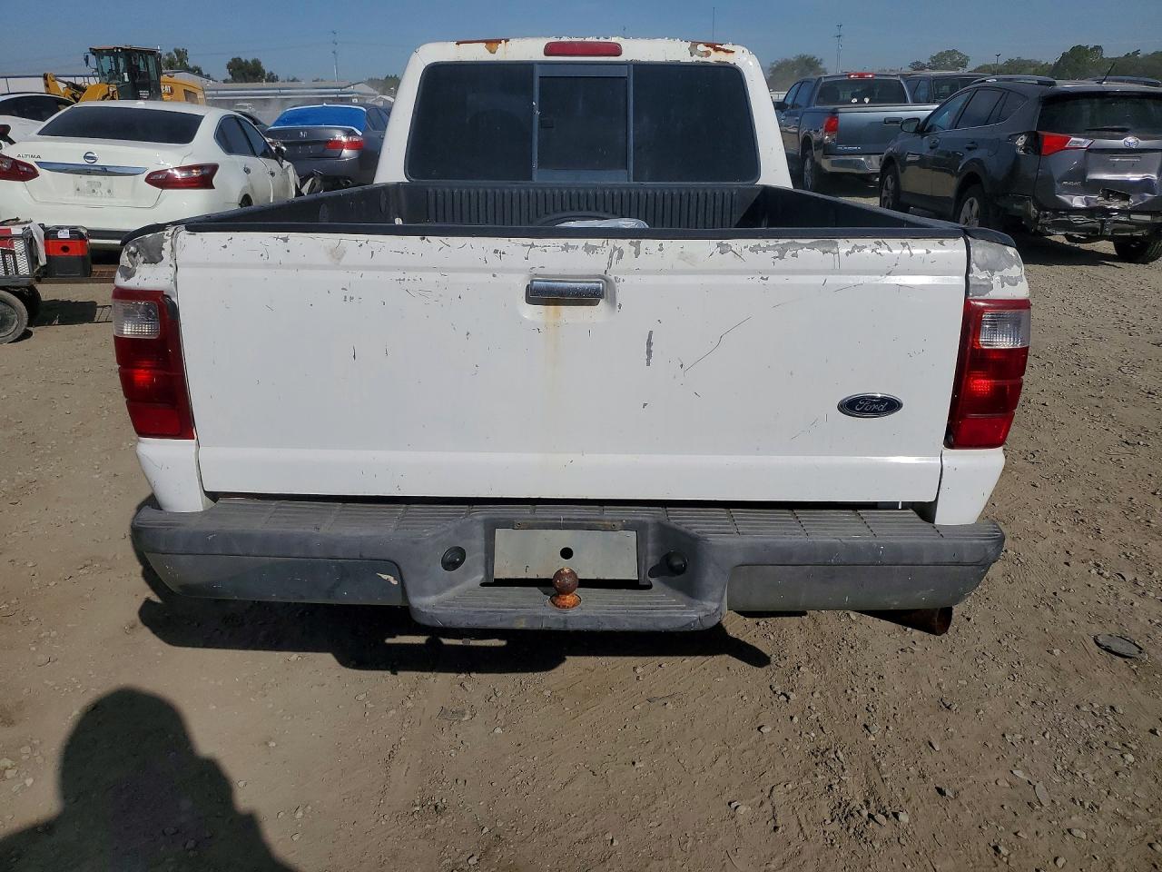 2003 Ford Ranger Super Cab White vin: 1FTYR14U73PB71030