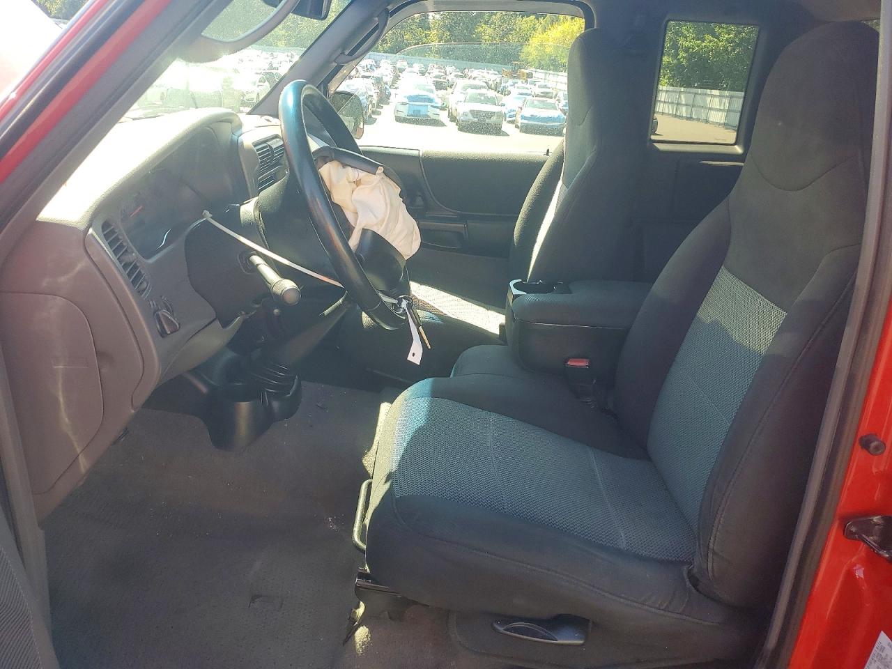 2003 Ford Ranger Super Cab Red vin: 1FTYR14U73PB71576