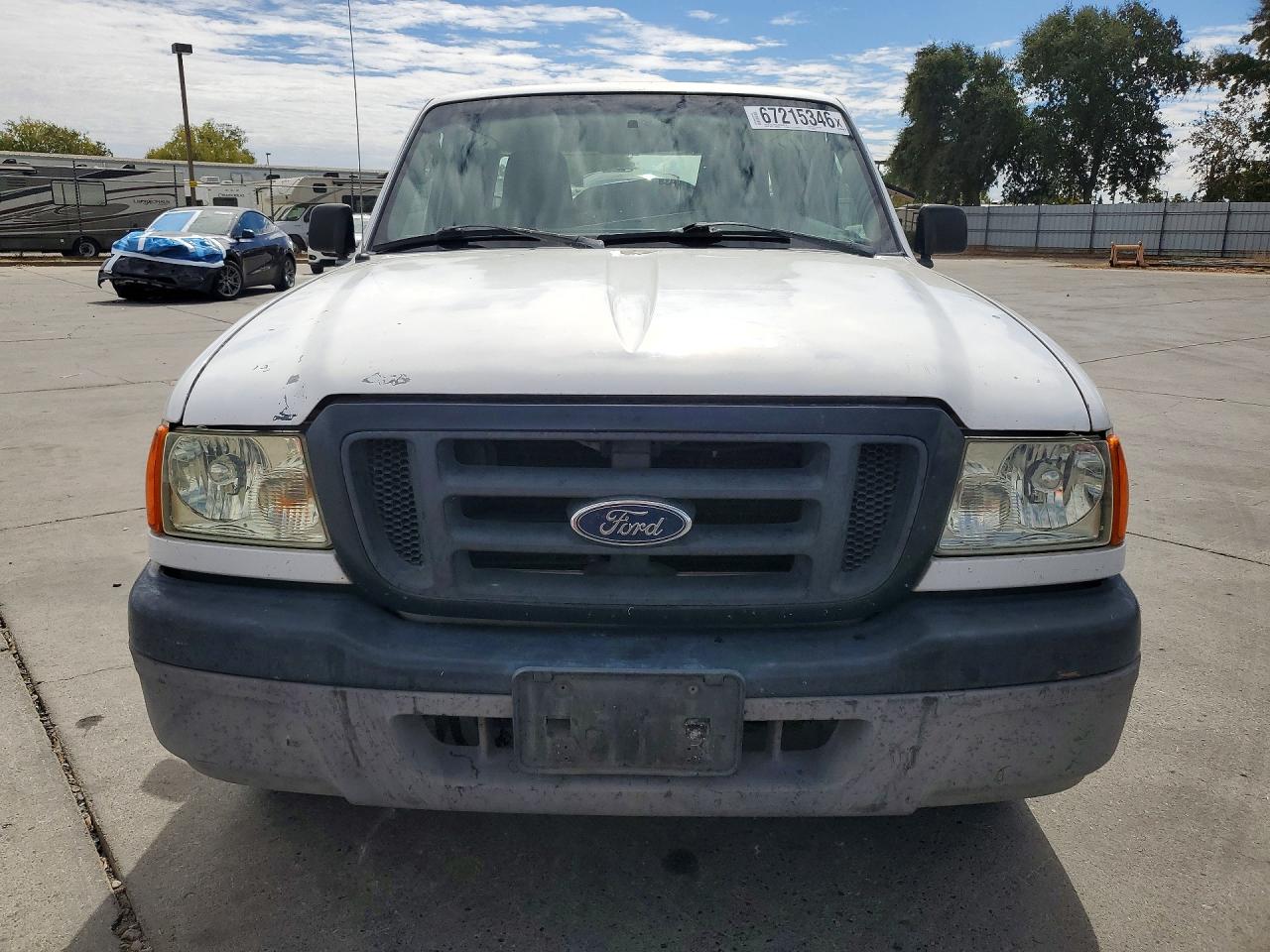 2004 Ford Ranger Super Cab White vin: 1FTYR14U74PB42435