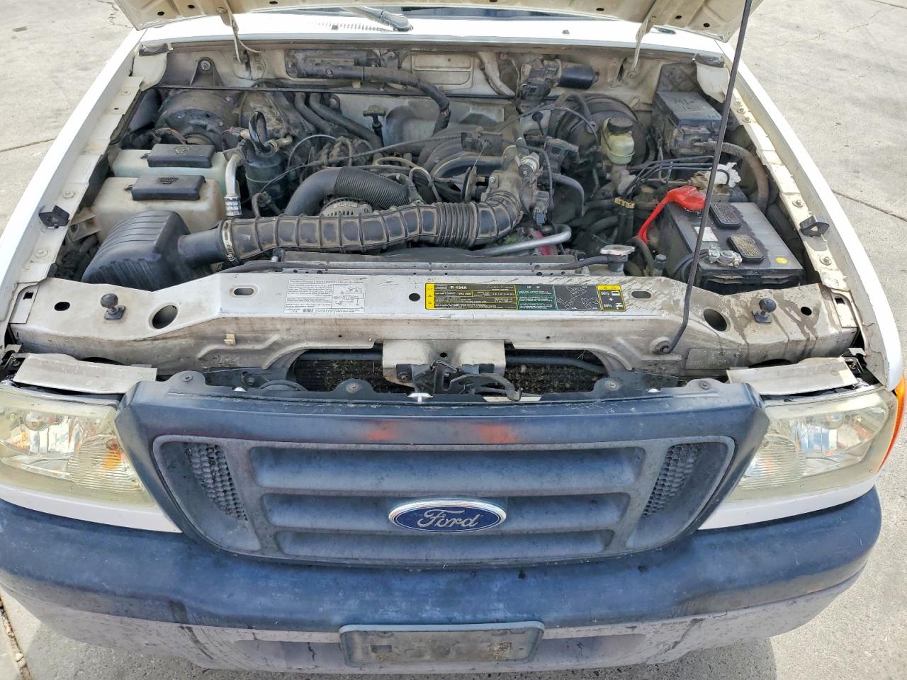 2004 Ford Ranger Super Cab White vin: 1FTYR14U74PB42435