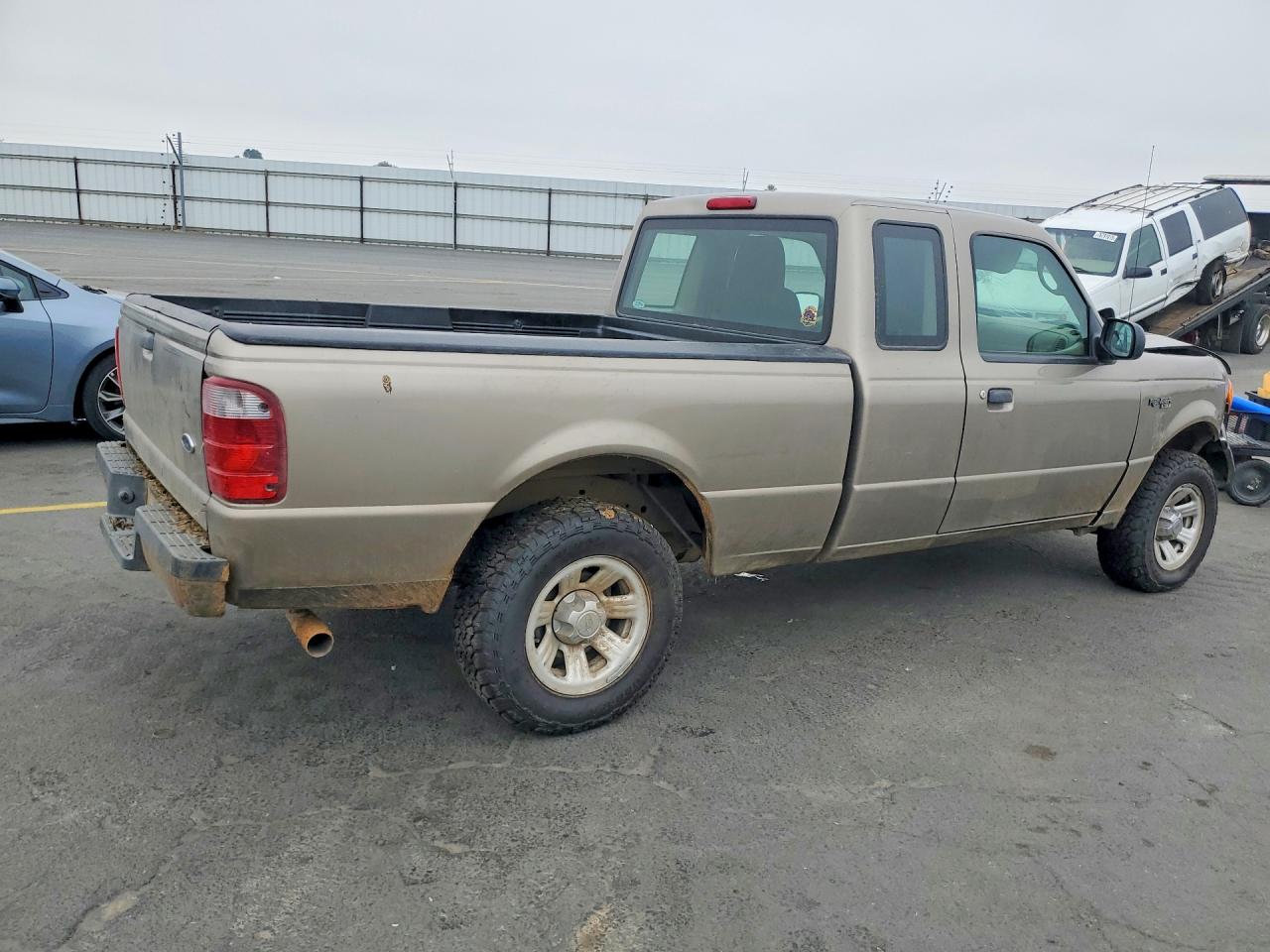 2005 Ford Ranger Super Cab Brown vin: 1FTYR14U75PA46077