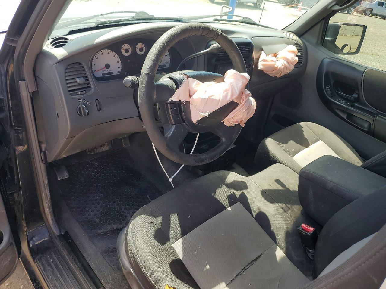 2006 Ford Ranger Super Cab Black vin: 1FTYR14U76PA30673