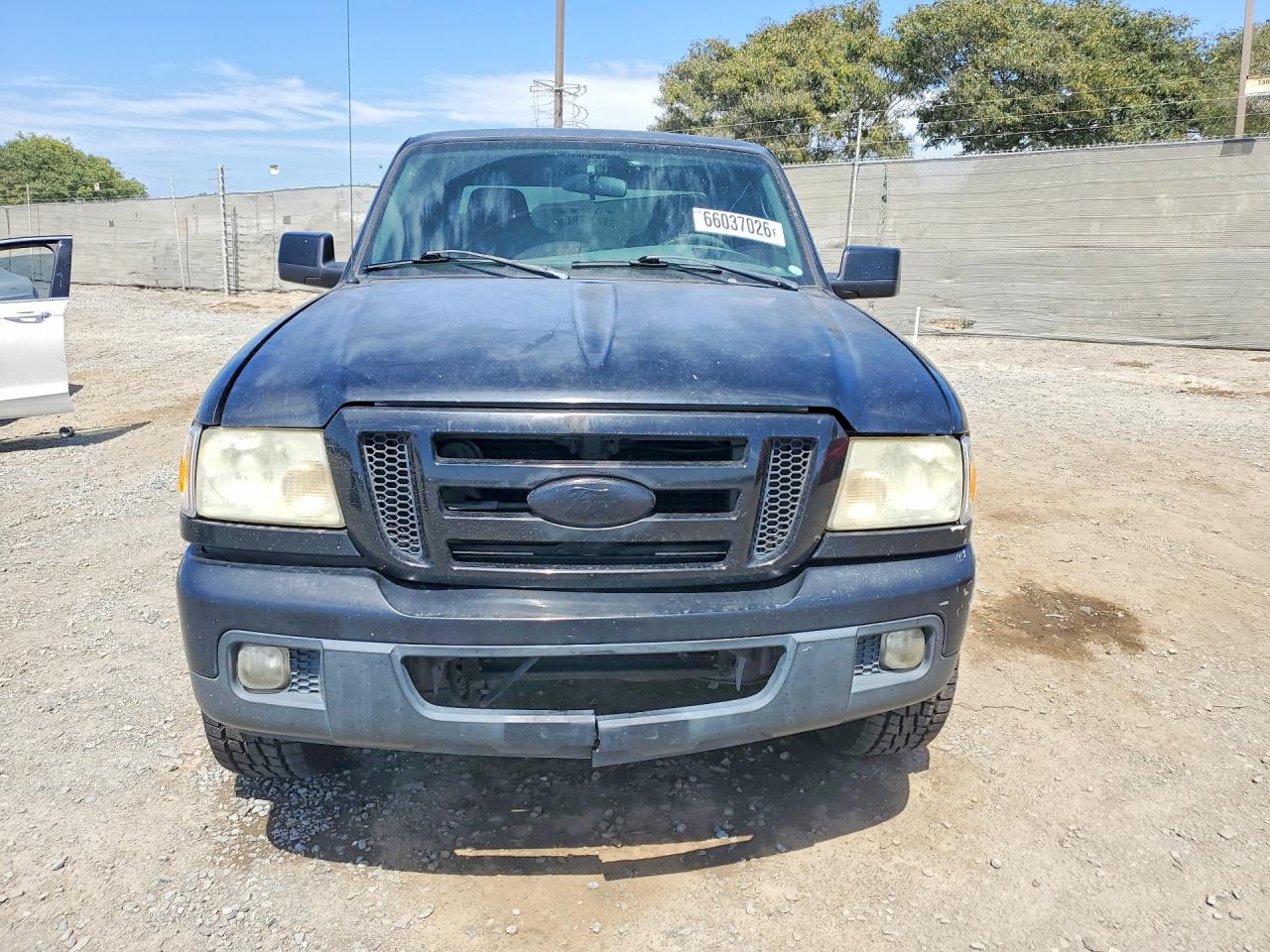 2006 Ford Ranger Super Cab Black vin: 1FTYR14U76PA30673