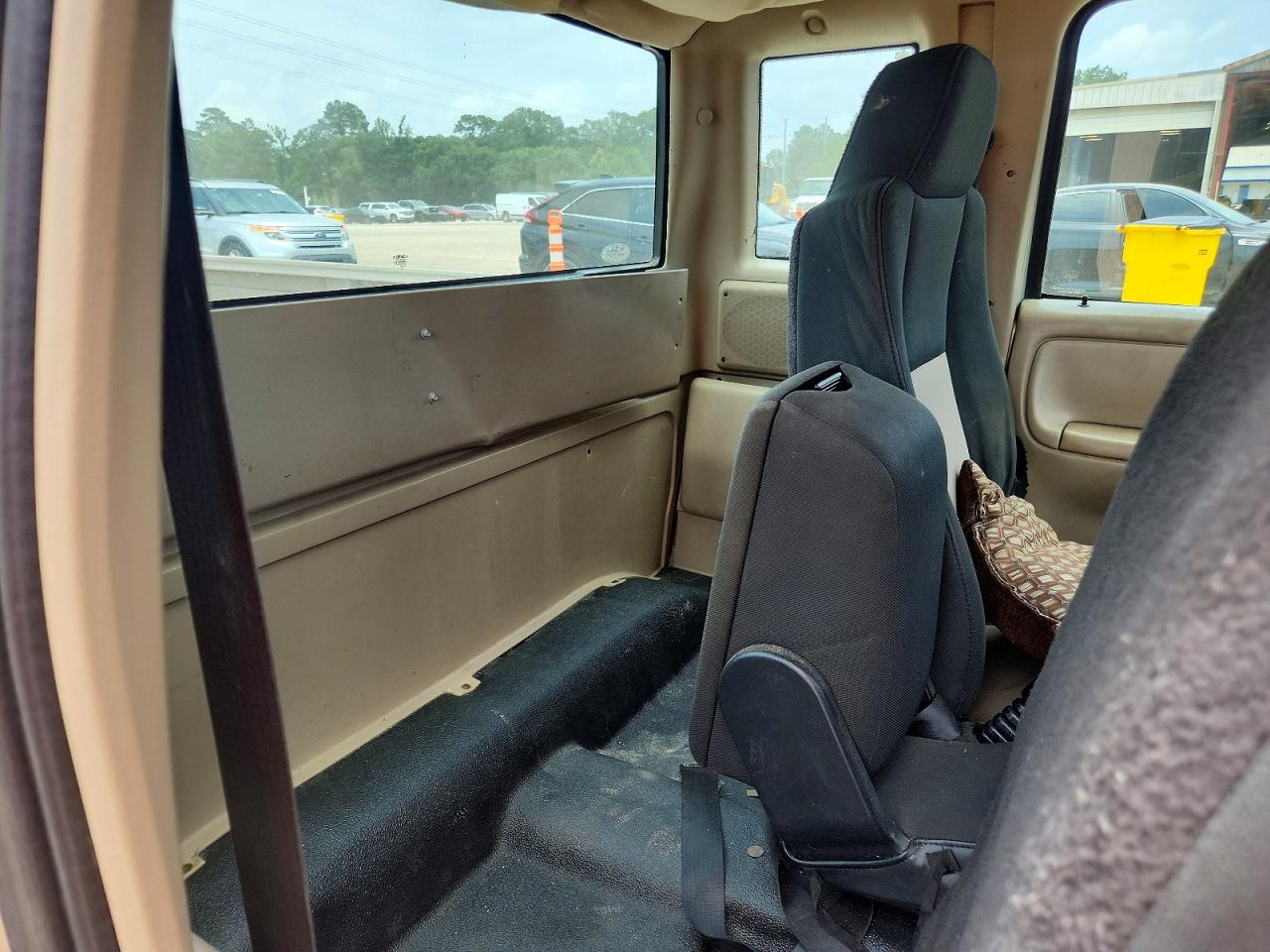 2008 Ford Ranger Super Cab Gold vin: 1FTYR14U78PA51994