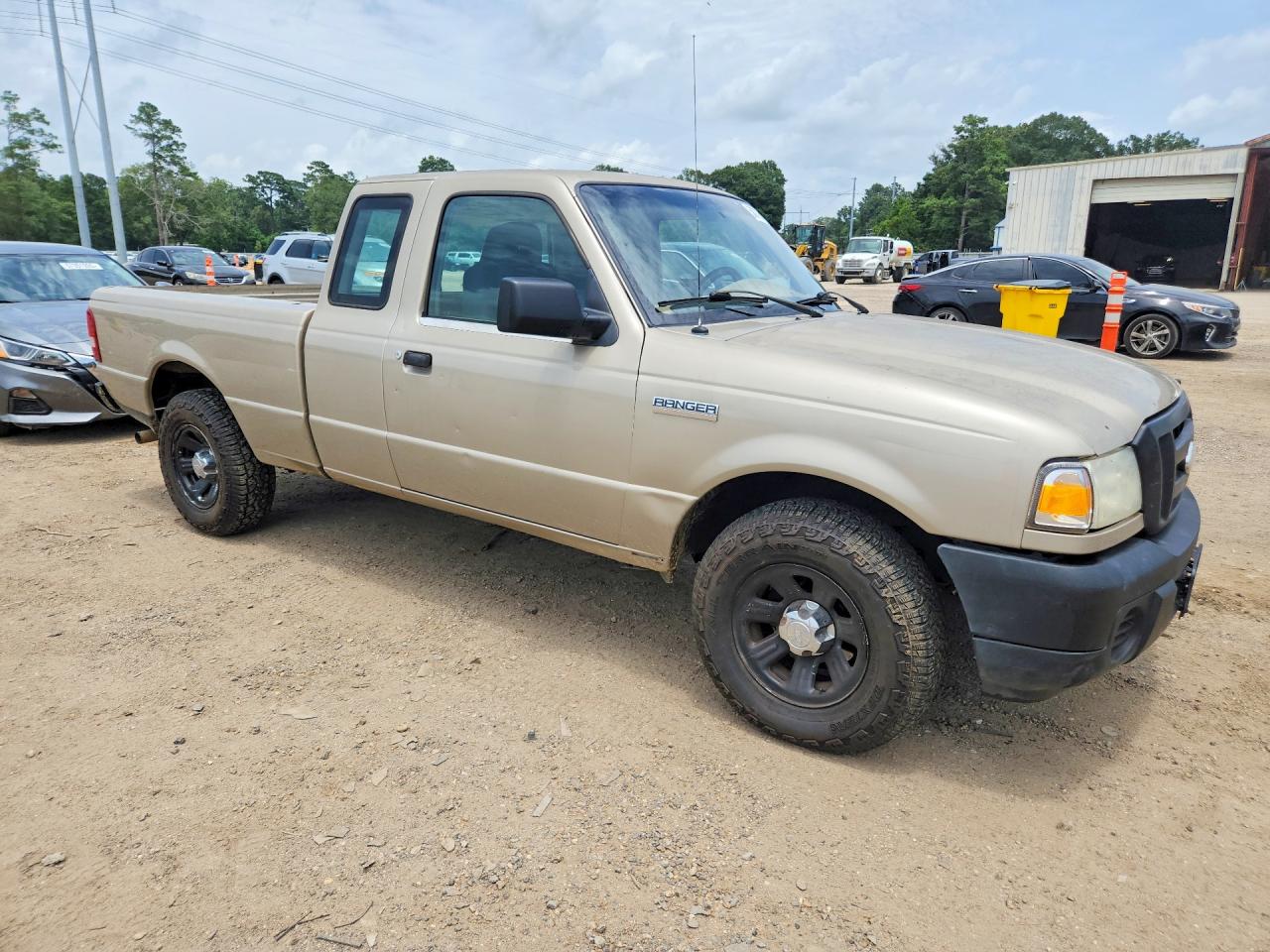 2008 Ford Ranger Super Cab Gold vin: 1FTYR14U78PA51994