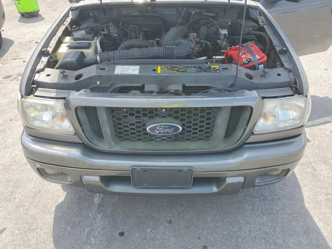 2004 Ford Ranger Super Cab Gray vin: 1FTYR14U84PB30195