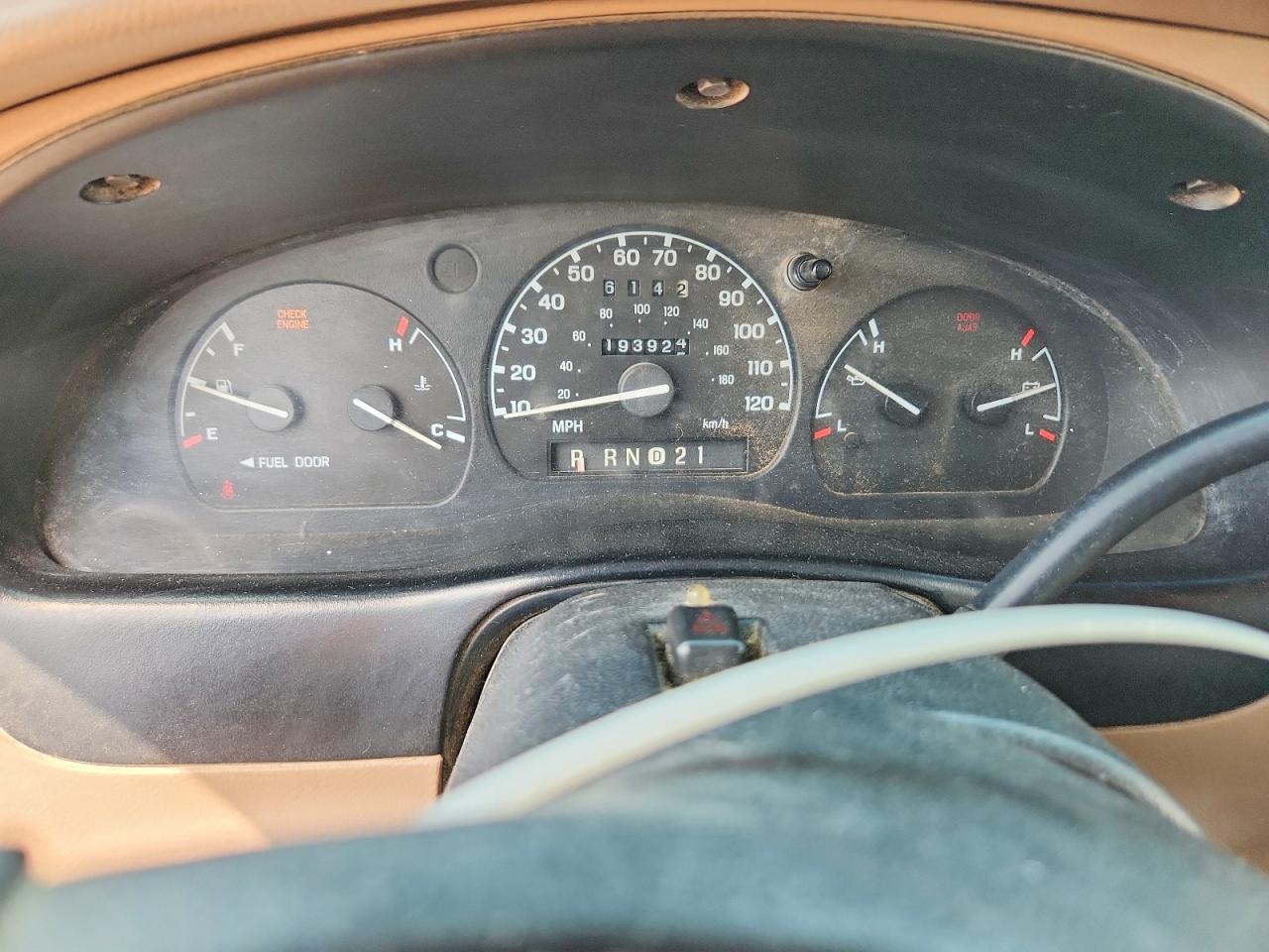 1998 Ford Ranger Super Cab Синий vin: 1FTYR14U8WPA04907