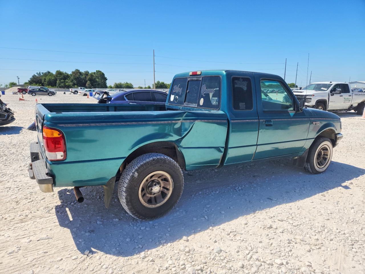 1998 Ford Ranger Super Cab Green vin: 1FTYR14U8WTA40331