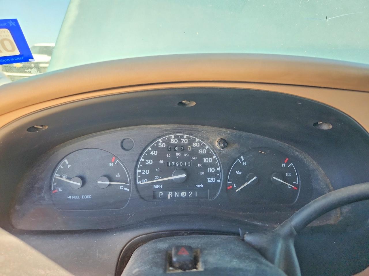 1998 Ford Ranger Super Cab Green vin: 1FTYR14U8WTA40331