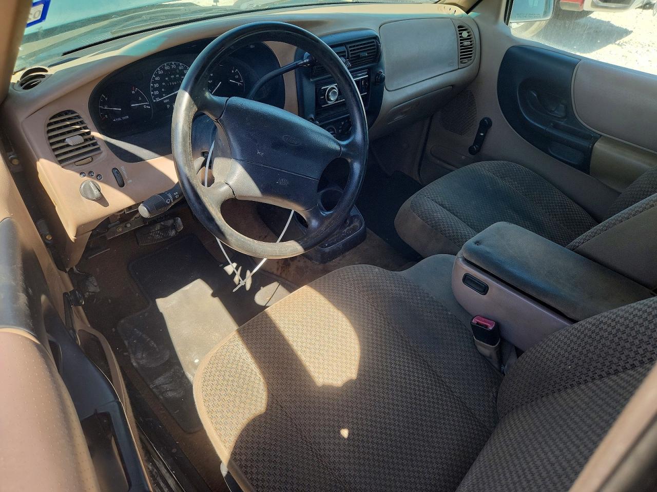 1998 Ford Ranger Super Cab Green vin: 1FTYR14U8WTA40331