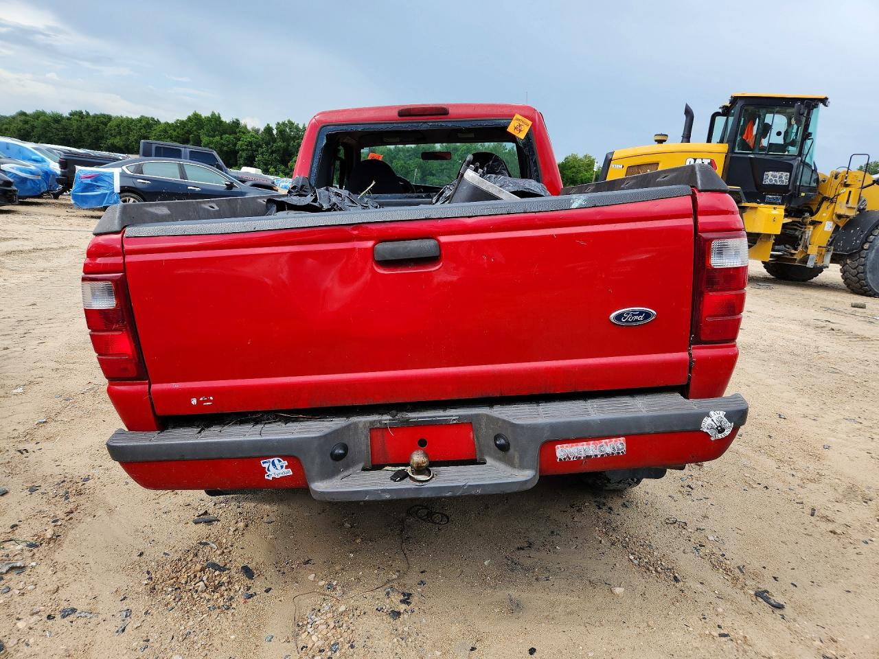 2001 Ford Ranger Super Cab Red vin: 1FTYR14U91TA03491