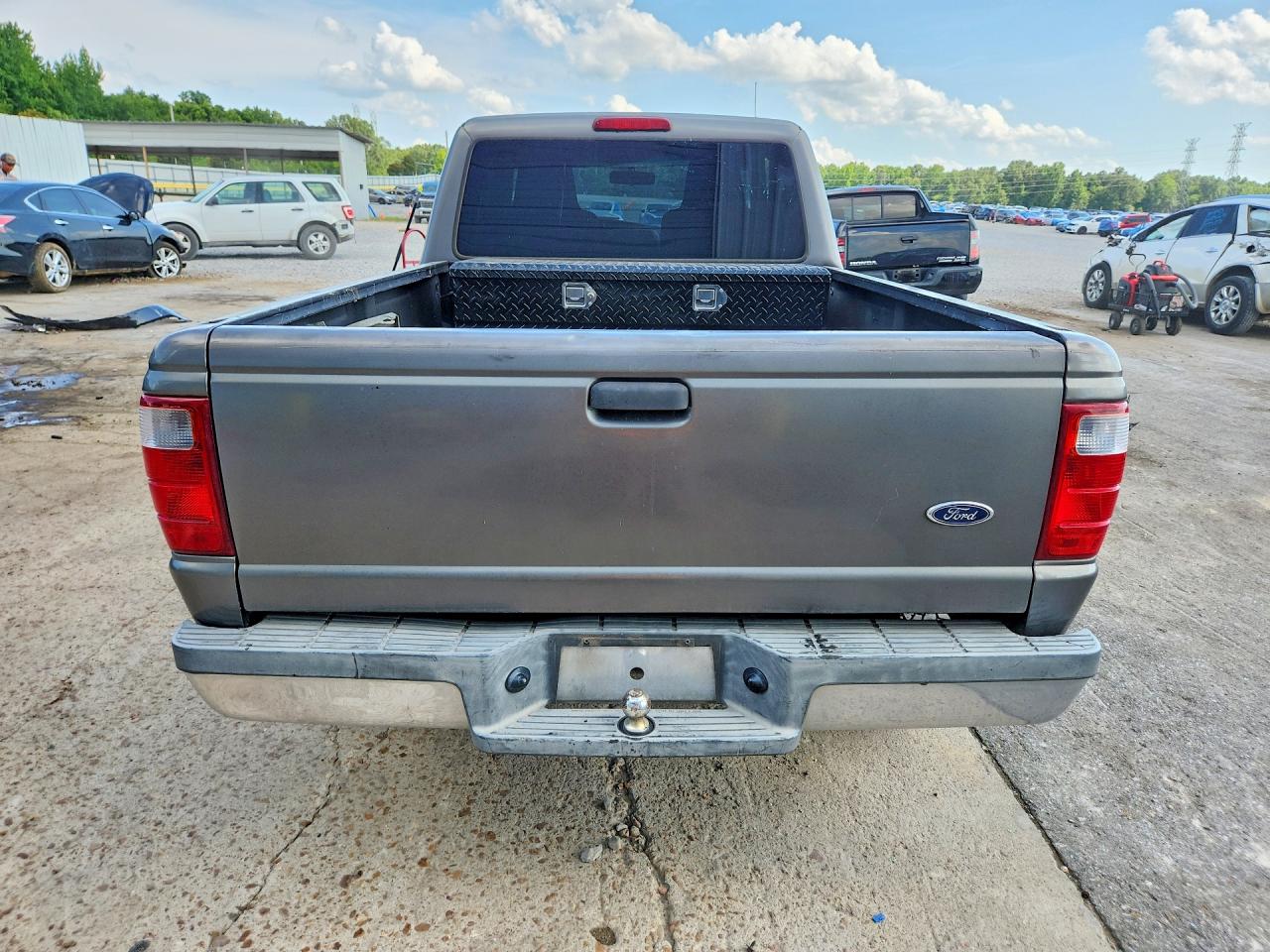 2004 Ford Ranger Super Cab Желто-коричневый vin: 1FTYR14U94PB24065