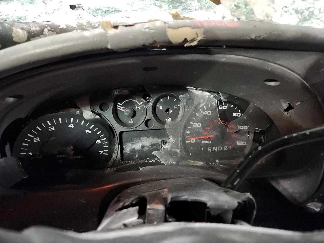 2005 Ford Ranger Super Cab Red vin: 1FTYR14U95PB08675