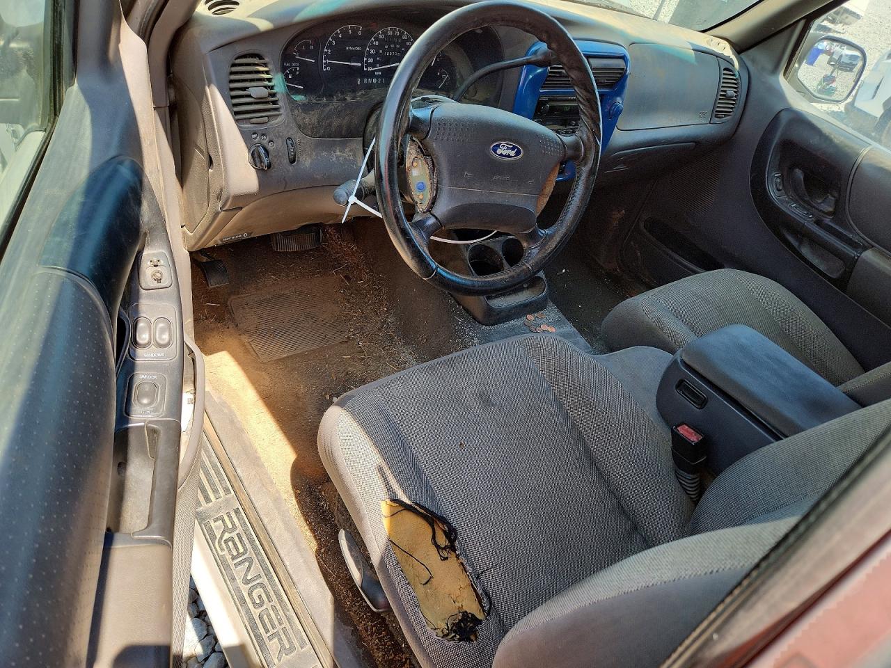2001 Ford Ranger Super Cab Silver vin: 1FTYR14UX1TA15682