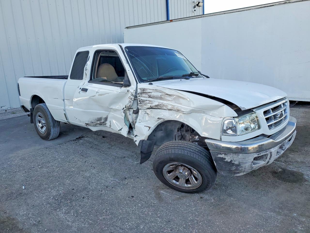 2001 Ford Ranger Super Cab White vin: 1FTYR14UX1TA66440